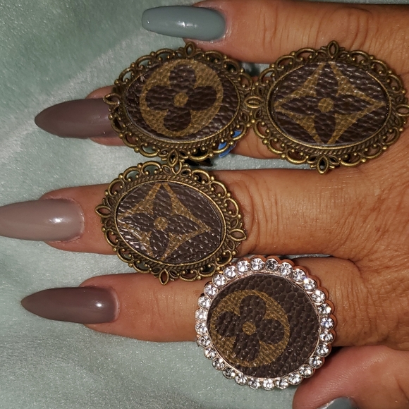 Rings - Picture 2 of 2